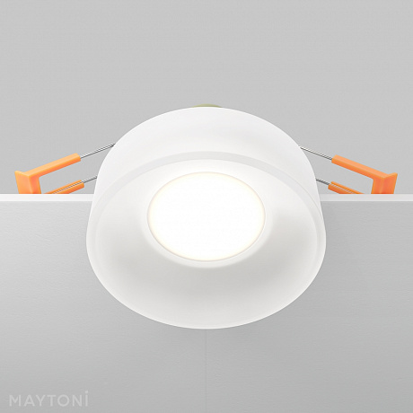 Maytoni Downlight DL046-01W